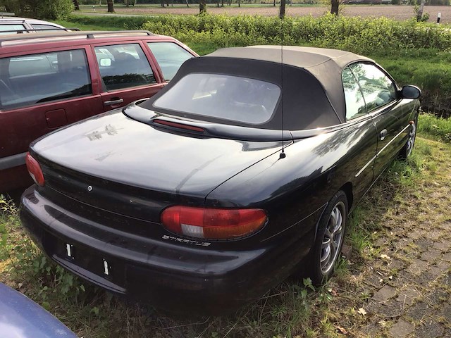 3x chrysler - stratus - 2.5i v6 lx conv. - personenauto - afbeelding 30 van  52