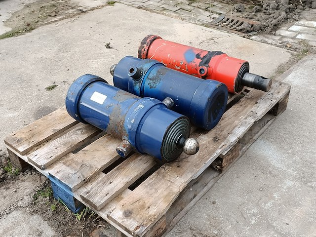 3x cilinder - afbeelding 1 van  3