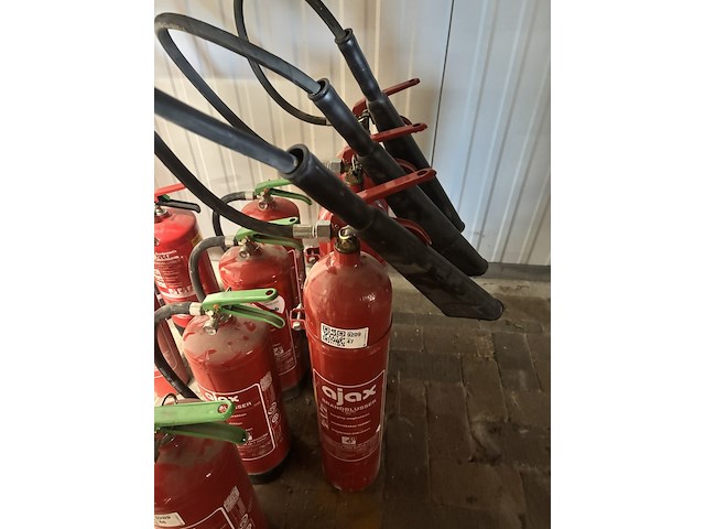 3x co₂-brandblussers, ajax, co₂-blusser, rood - afbeelding 1 van  2