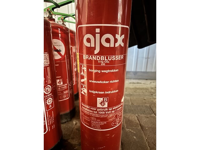 3x co₂-brandblussers, ajax, co₂-blusser, rood - afbeelding 2 van  2