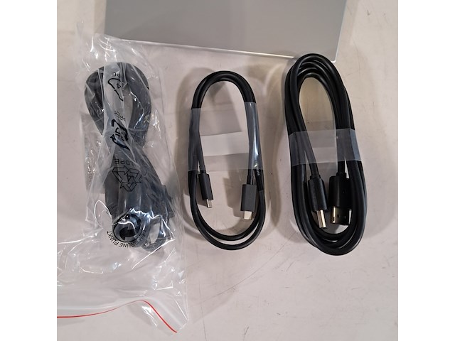 3x curved monitor, dell, u3423we,u2518d - afbeelding 13 van  24