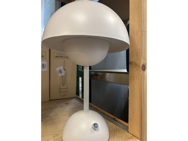 3x design tafellamp - afbeelding 2 van  4