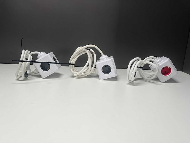 3x designnest powercube - vierkante stekkerdoos - afbeelding 1 van  4