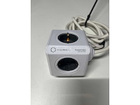 3x designnest powercube - vierkante stekkerdoos - afbeelding 3 van  4