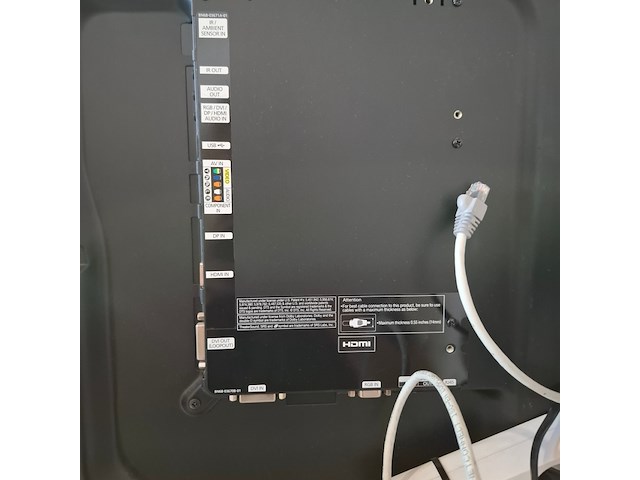 3x diverse beeldschermen, samsung, o.a. de4ps, ue32es6710 - afbeelding 11 van  12