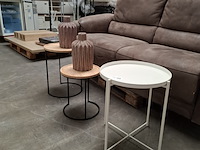 3x diverse bijzettafel