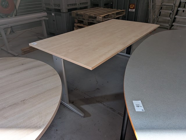 3x diverse kantoortafel - afbeelding 9 van  10