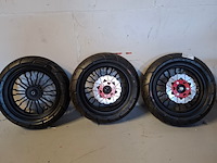 3x diverse scooterwiel
