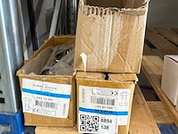 3x doos bouten - afbeelding 1 van  5