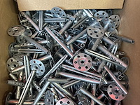 3x doos installatiemateriaal w.o. metaalplug - afbeelding 2 van  4