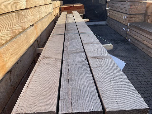 3x douglas balken fijnbezaagd, 200x200mm, lengte 1/400cm, 2/500cm - afbeelding 1 van  3