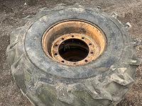 3x dunlop stabilarge 18 r19.5 band, wiel en velg - afbeelding 12 van  12