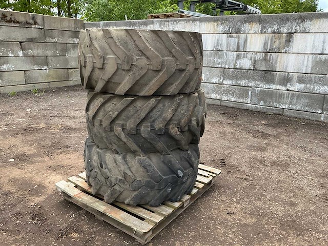 3x dunlop stabilarge 18 r19.5 band, wiel en velg - afbeelding 6 van  12