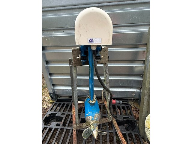 3x elektrische buitenboordmotor, elva, 2x 800k 1x9001 - afbeelding 23 van  46