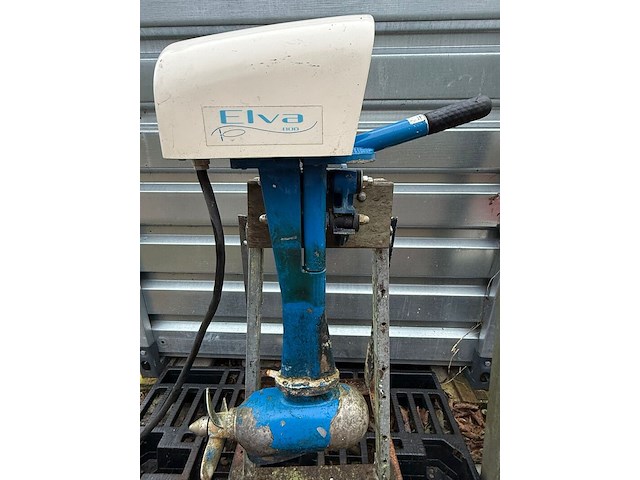 3x elektrische buitenboordmotor, elva, 2x 800k 1x9001 - afbeelding 42 van  46