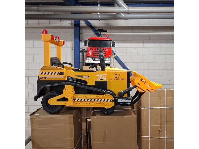 3x elektrische bulldozer geel - afbeelding 2 van  7