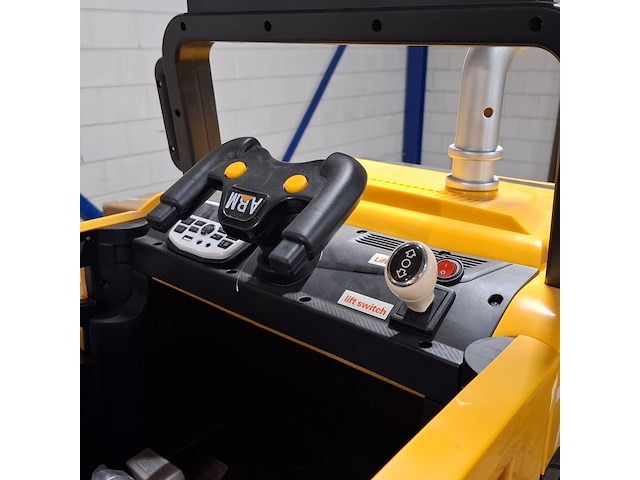 3x elektrische bulldozer geel - afbeelding 6 van  7