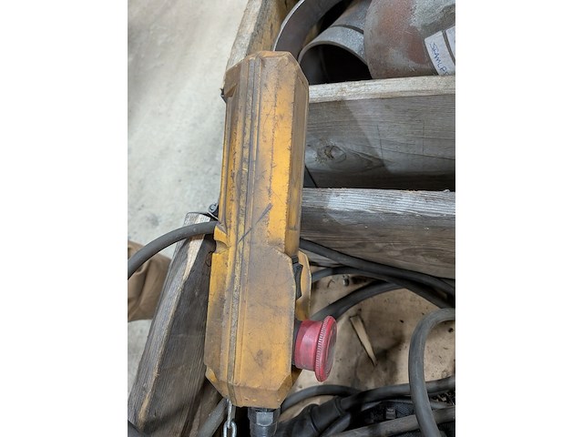 3x elektrische lierinrichting o.a. 2x kwint st05 - afbeelding 4 van  8