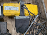 3x elektrische lierinrichting o.a. 2x kwint st05 - afbeelding 7 van  8