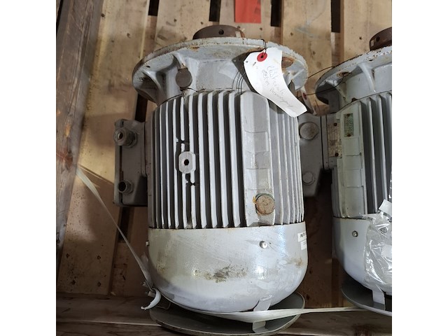 3x elektro motor en 1x behuizing - afbeelding 2 van  13