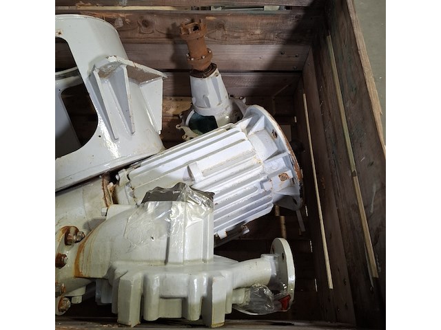 3x elektro motor en 1x behuizing - afbeelding 12 van  13
