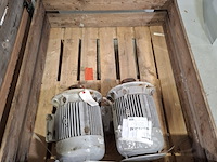 3x elektro motor en 1x behuizing - afbeelding 13 van  13