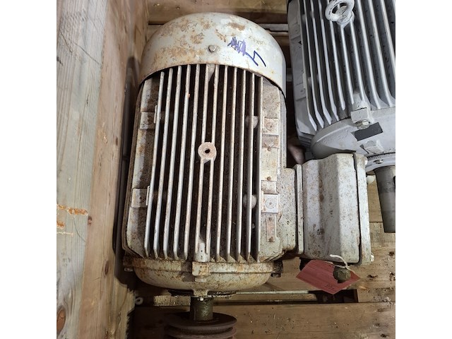 3x elektromotor - afbeelding 5 van  7