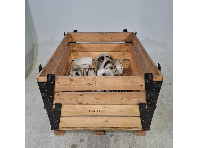 3x elektromotor - afbeelding 1 van  7