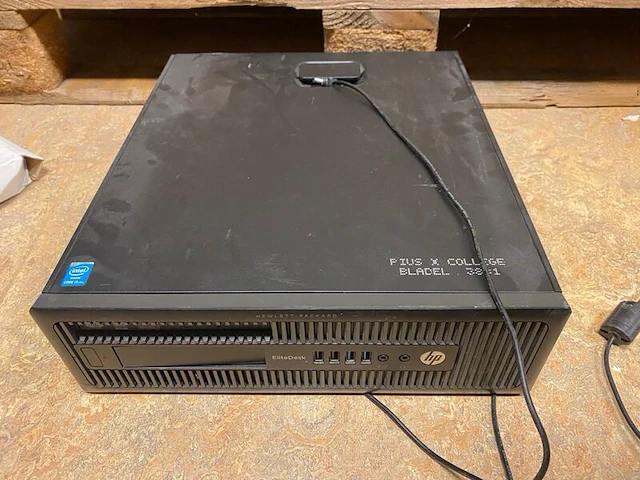 3x elektronica, makita, hp en acer - afbeelding 6 van  8