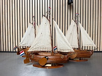 3x gedetailleerd houten scheepsmodel boeier - afbeelding 1 van  8