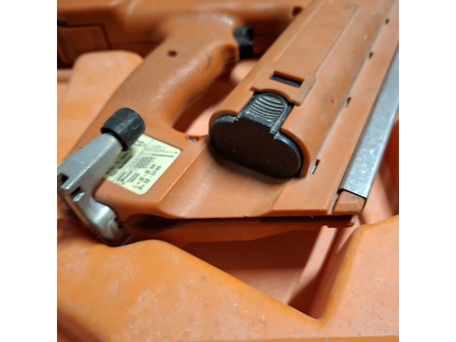 3x gereedschap , paslode, senco en contimac - afbeelding 21 van  22