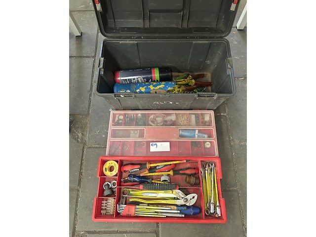 3x gereedschapskoffer met inhoud w.o. handgereedschap - afbeelding 1 van  6