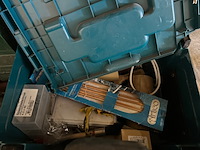 3x gereedschapskoffer met inhoud w.o. schuurmachine, w.o. bosch, makita - afbeelding 3 van  7