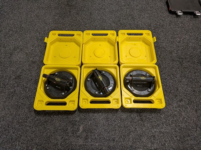 3x glasdrager bhole - afbeelding 1 van  8