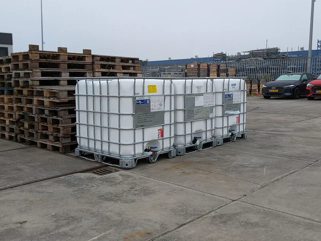 3x ibc-container, 1.000 liter, (leeg) - afbeelding 1 van  9