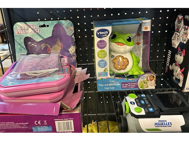 3x inhoud stelling speelgoed w.o. airo, cars, vtech, keuco - afbeelding 5 van  21