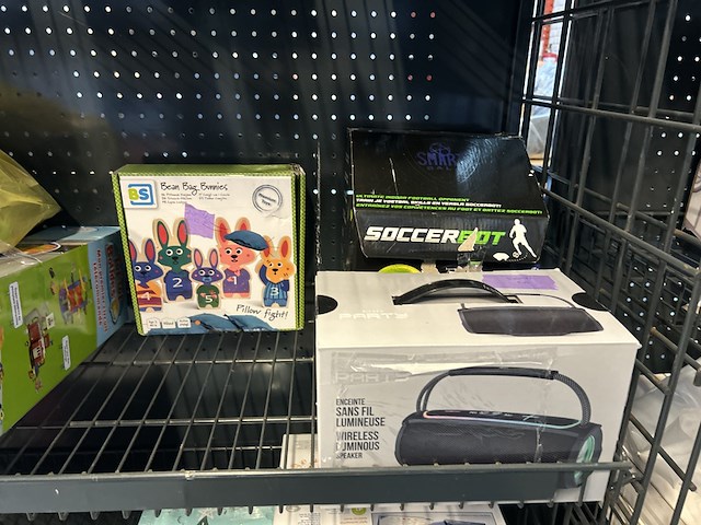 3x inhoud stelling speelgoed w.o. airo, cars, vtech, keuco - afbeelding 6 van  21