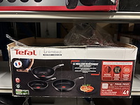 3x inhoud stelling w.o. pannenset w.o. carpoint, tefal, rebo - afbeelding 2 van  6
