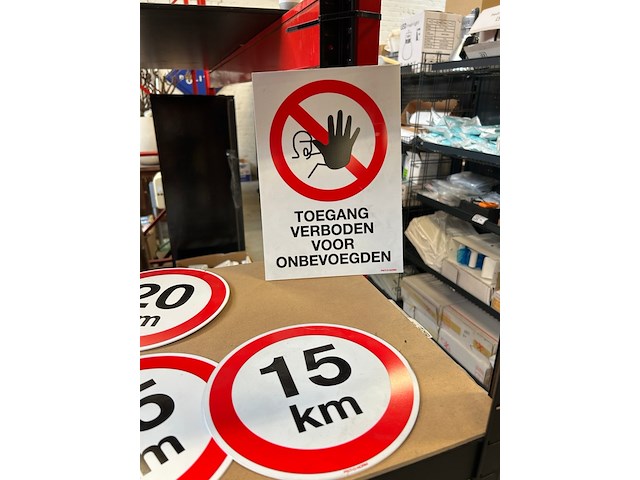 3x inhoud stelling w.o. telescoop w.o. wewatch, gaterda - afbeelding 7 van  14