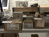 3x inhoud stellingvak bouwmarkt artikelen w.o. etn, inim - afbeelding 3 van  10