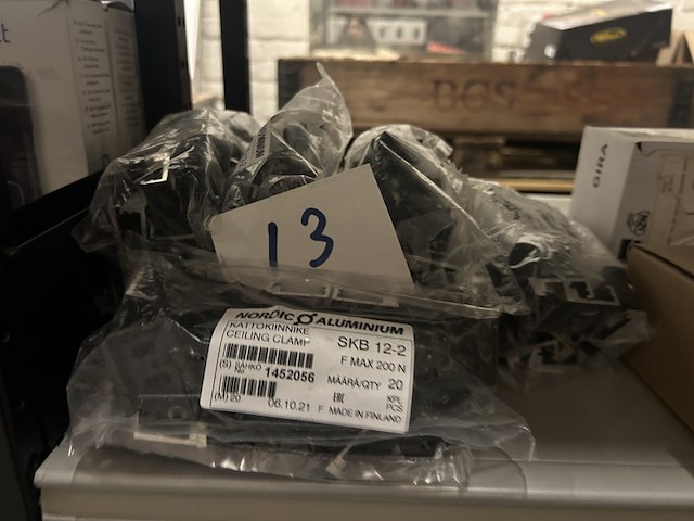 3x inhoud stellingvak bouwmarkt artikelen w.o. etn, inim - afbeelding 9 van  10