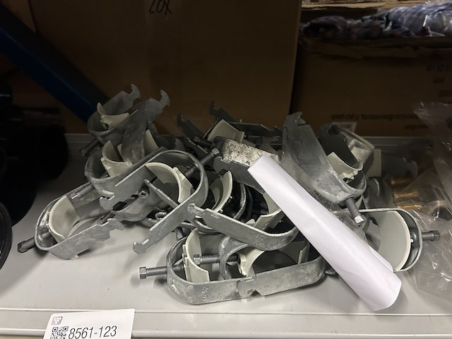 3x inhoud stellingvak diversen w.o. verlichting w.o. philips, siemens - afbeelding 5 van  20