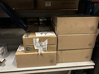 3x inhoud stellingvak diversen w.o. verlichting w.o. philips, siemens - afbeelding 7 van  20