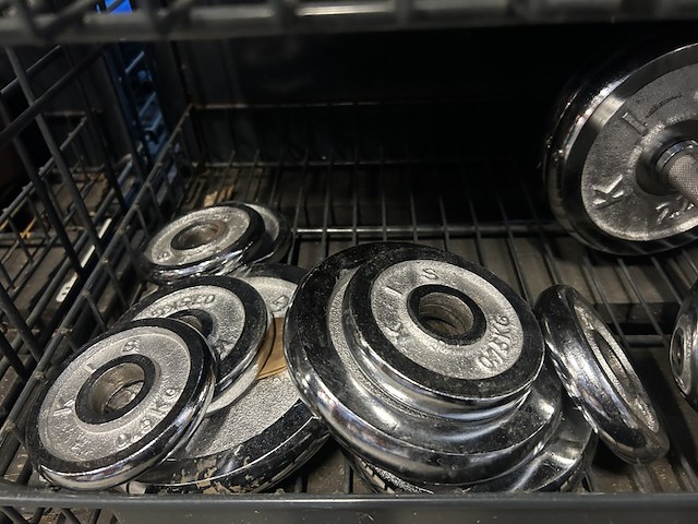 3x inhoud stellingvak w.o. gewichten w.o. ff europe - afbeelding 3 van  10