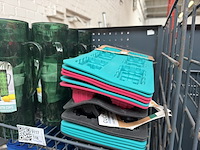 3x inhoud stellingvak w.o. woonaccessoires, karaf - afbeelding 3 van  9