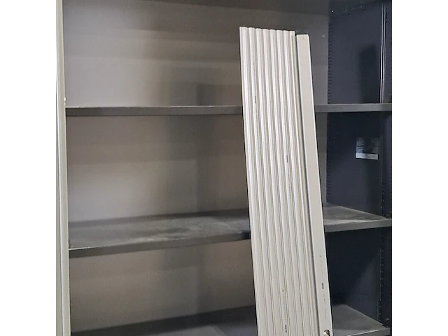 3x jaloeziekast, ahrend - afbeelding 7 van  12