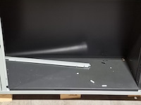 3x jaloeziekast en 1x draaideurkast - afbeelding 2 van  8