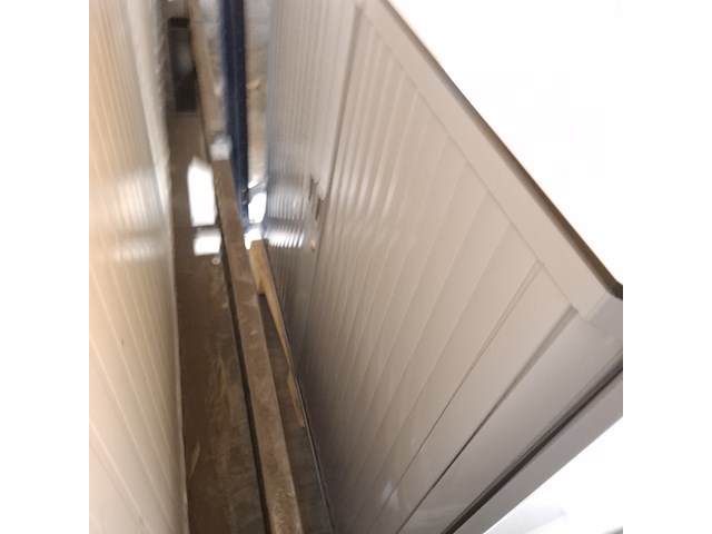 3x jaloeziekast en 1x draaideurkast - afbeelding 7 van  8