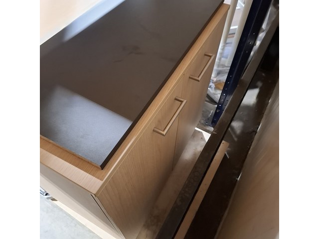 3x jaloeziekast en 1x draaideurkast - afbeelding 8 van  8