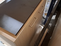 3x jaloeziekast en 1x draaideurkast - afbeelding 8 van  8